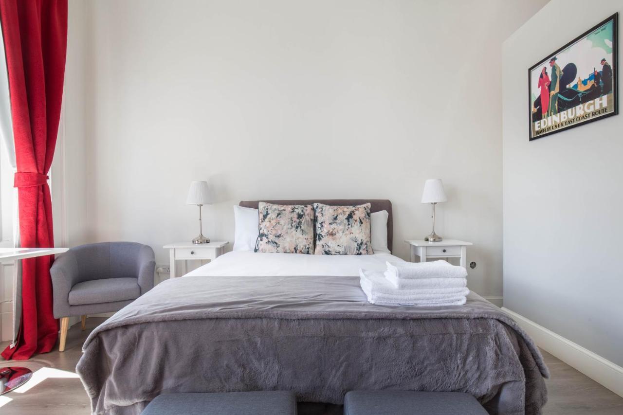 Modern Studio Apartment In Prime Central Location Эдинбург Экстерьер фото